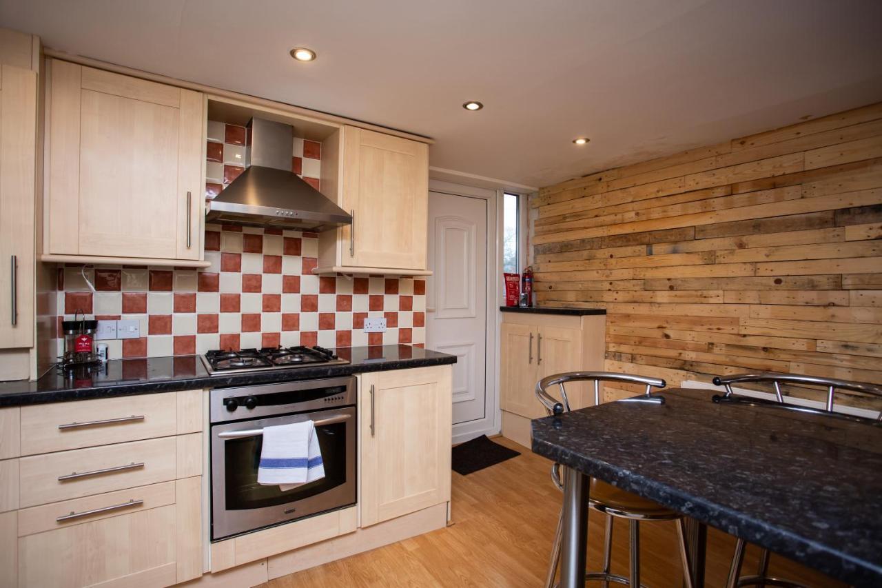 Roker Sea Front Apartments By #Shortstaysaway Sunderland  Exterior photo