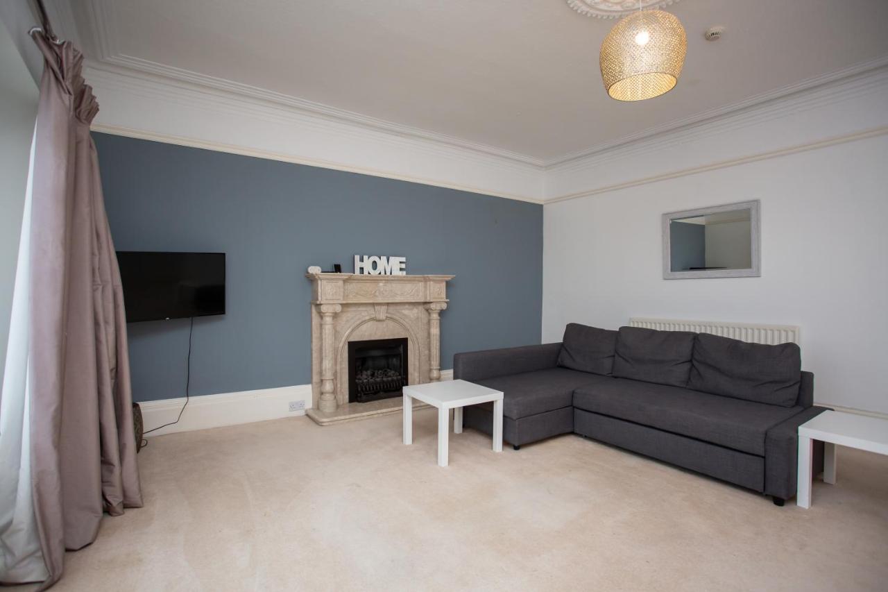 Roker Sea Front Apartments By #Shortstaysaway Sunderland  Exterior photo